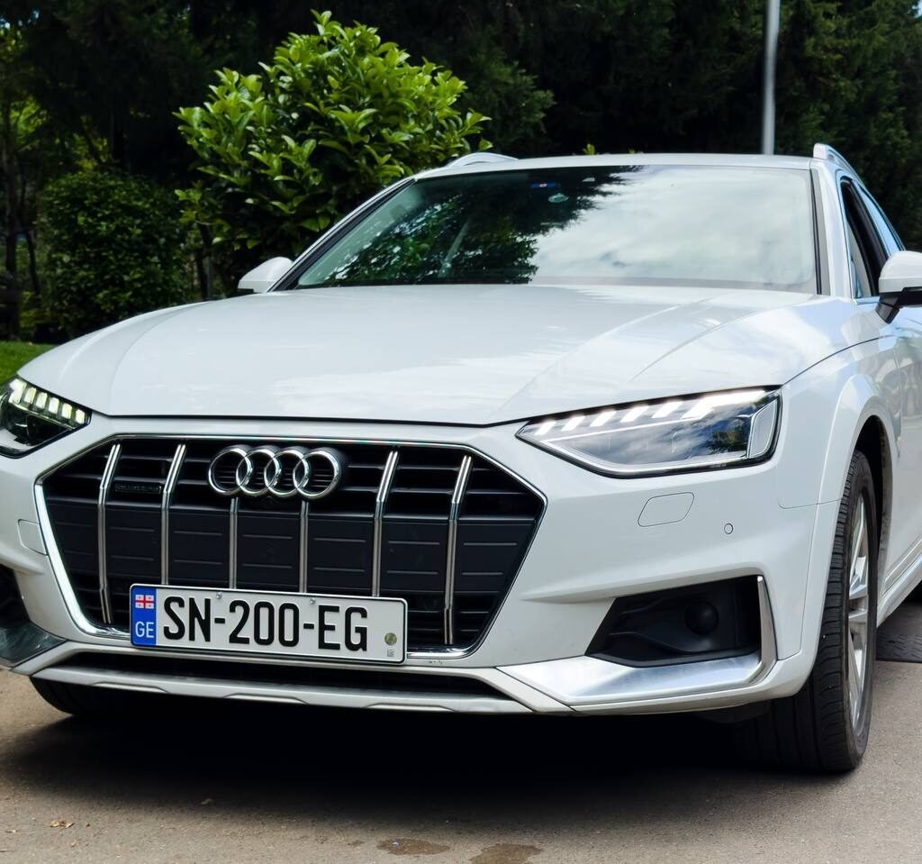 Аренда Audi A4 в Тбилиси - фото 1 Аренда Audi A4 в Тбилиси - фото 1