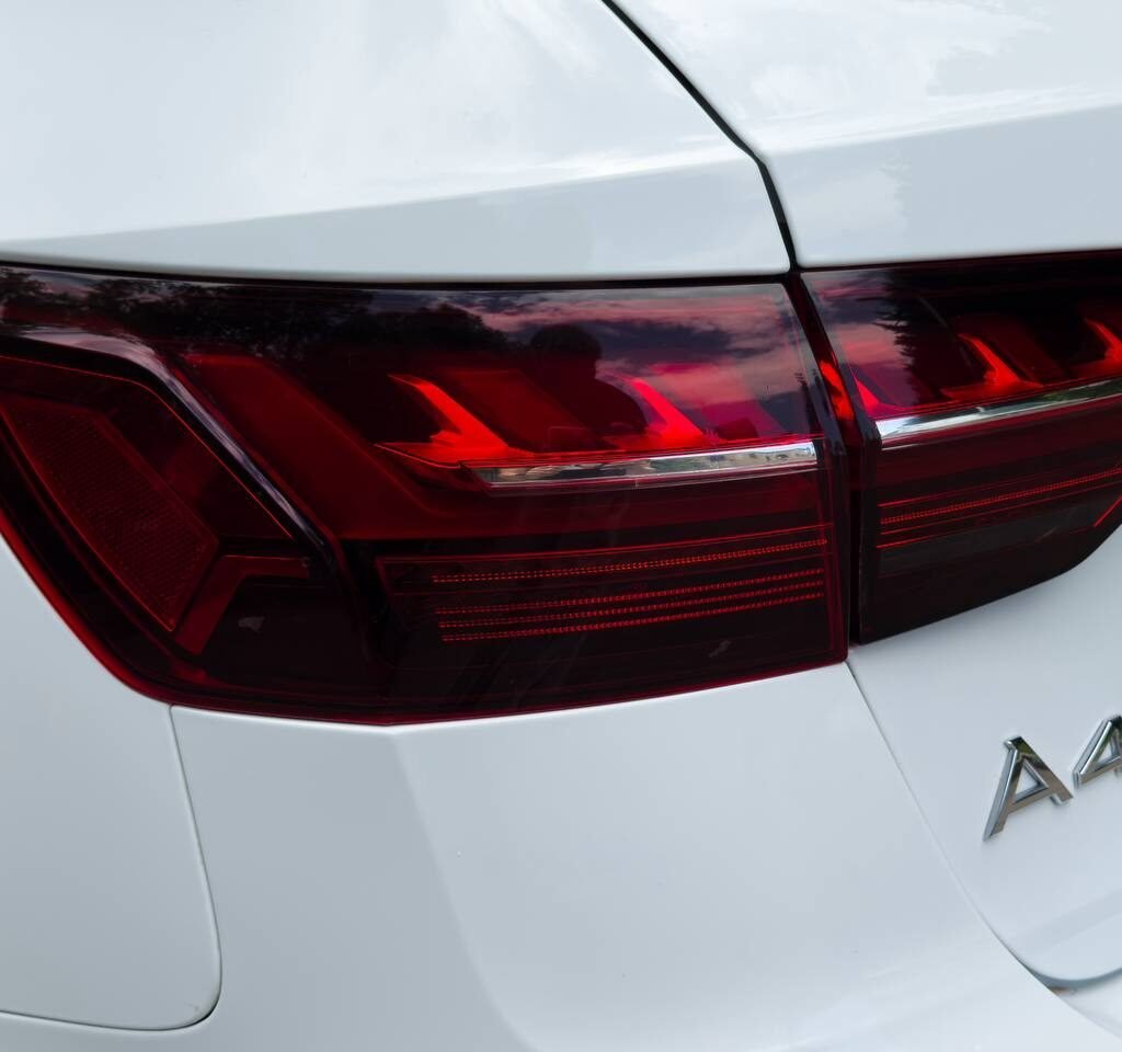 Аренда Audi A4 в Тбилиси - фото 5 Аренда Audi A4 в Тбилиси - фото 5