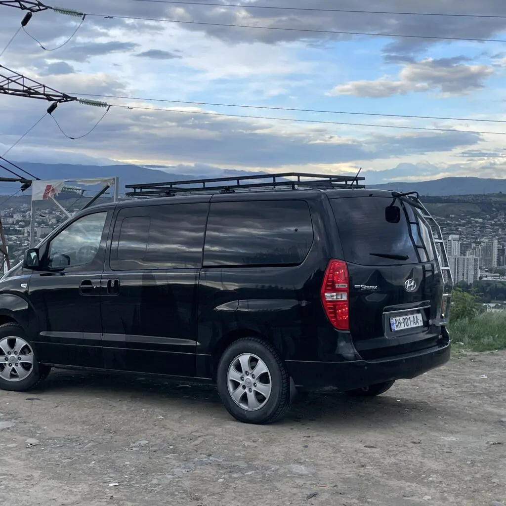 Аренда авто с водителем в Тбилиси - фото 1