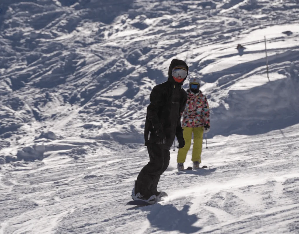 Горнолыжный тур в Гудаури: сочетание адреналина и комфорта - фото 8