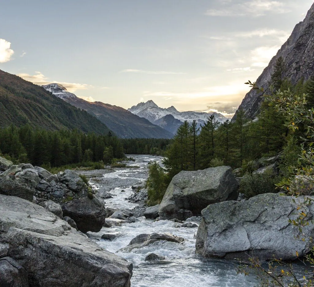 Tour du Mont Blanc 2026: Complete Guide to the TMB Trek and Tours - фото 3