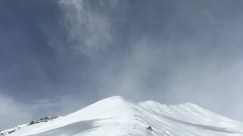 freeride and skitour in kazbegi